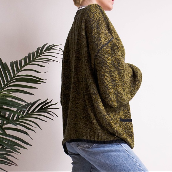 ❌SOLD❌Vintage 80s green knit oversized cardigan - Picture 6 of 8
